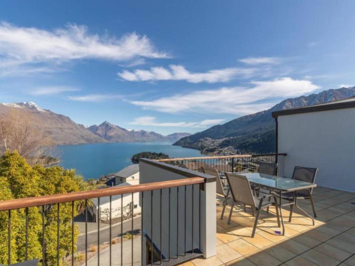 Lakeview Oasis Villa Queenstown Exterior foto